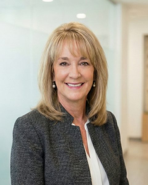 Charisse Comeaux, LPN, CEP, RVT headshot